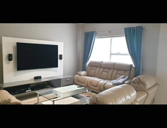 3 BEDROOM TOWNHOUSE FOR SALE IN MORNINGHILL